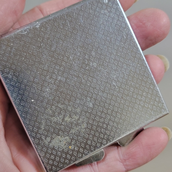 Glittery Silver Compact with Multicolor Stripes/ vintage 70s - Picture 2 of 3